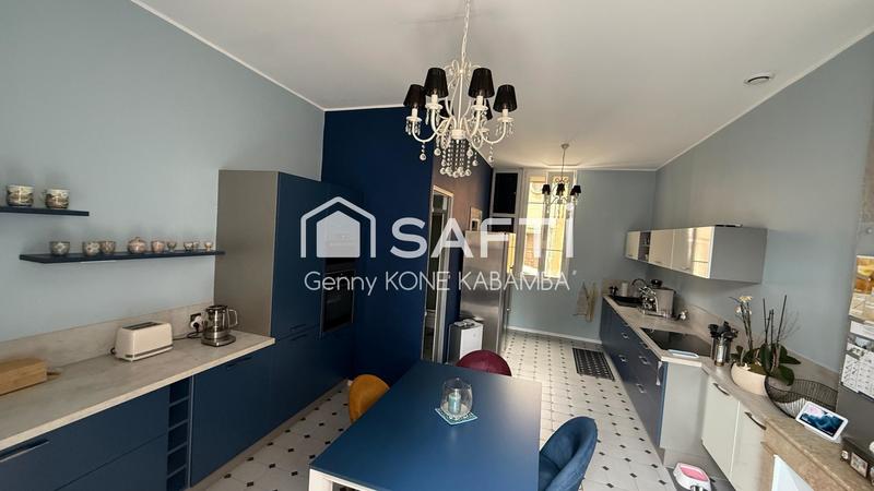 Maison de ville - 143 m² - 6 pièces