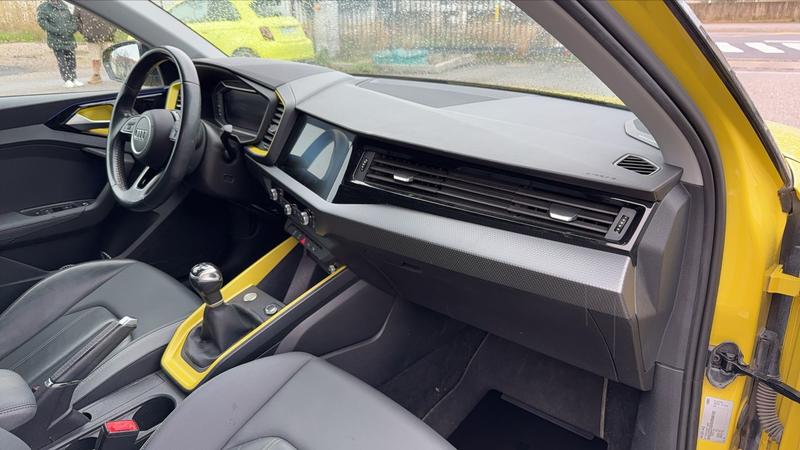 Audi A1 sportback 1.0 Tfsi 95 Design Luxe