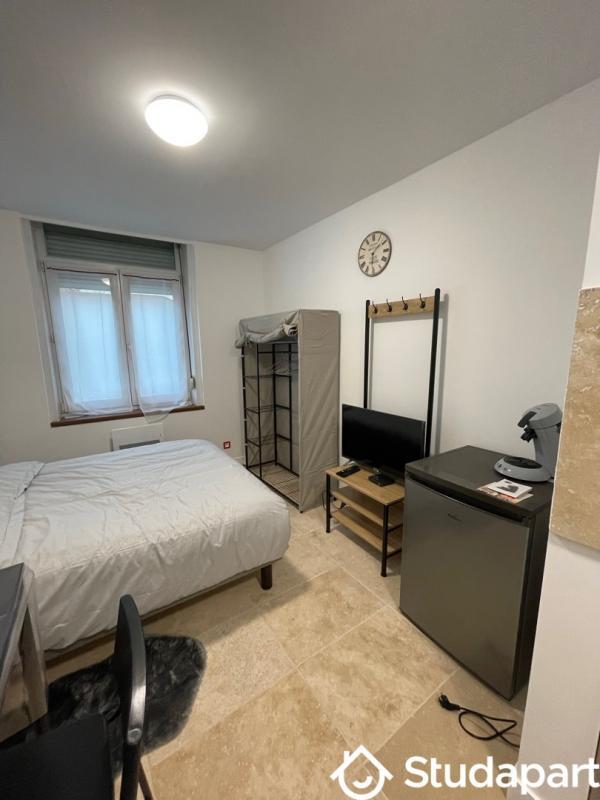 Chambre - 15 m² - 1 pièce