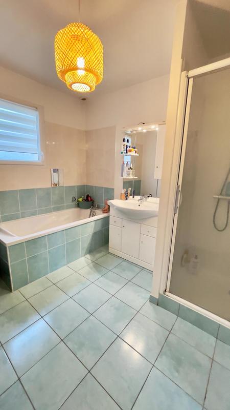 Maison - 89 m² - 5 pièces