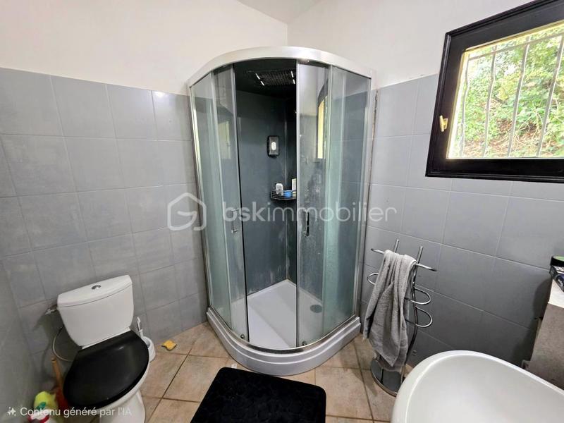 Maison - 94 m² - 4 pièces