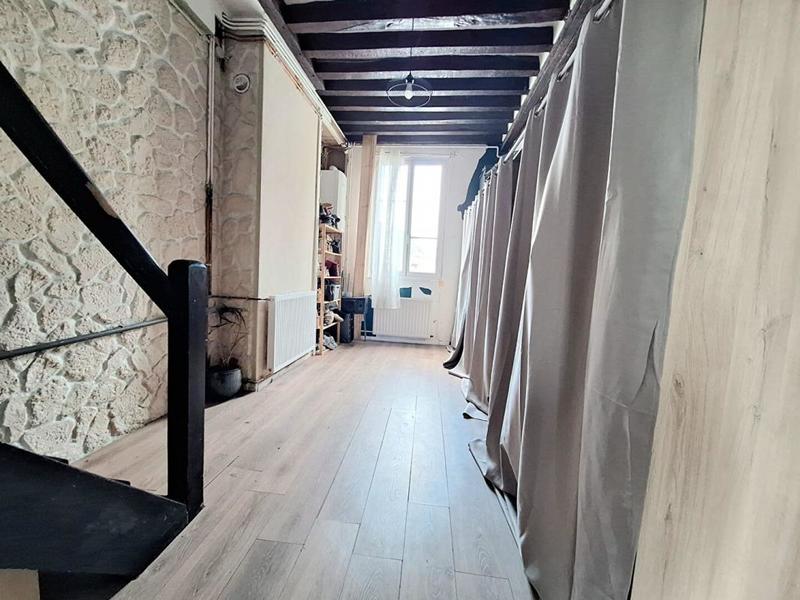 Appartement - 90 m² - 4 pièces