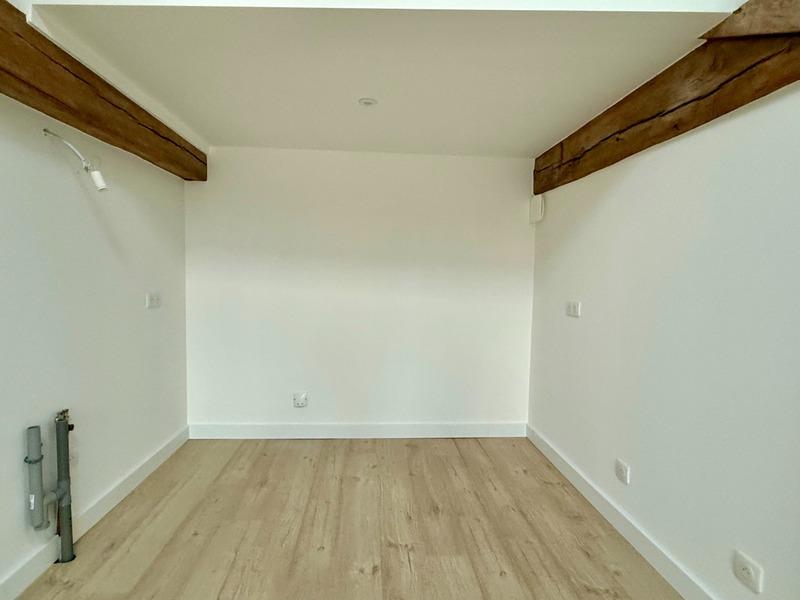 Appartement - 90 m² - 3 pièces