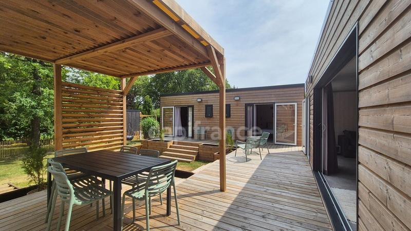 Mobil-home - 110 m² - 7 pièces