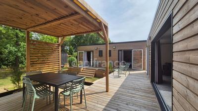 Mobil-home - 110 m² - 7 pièces