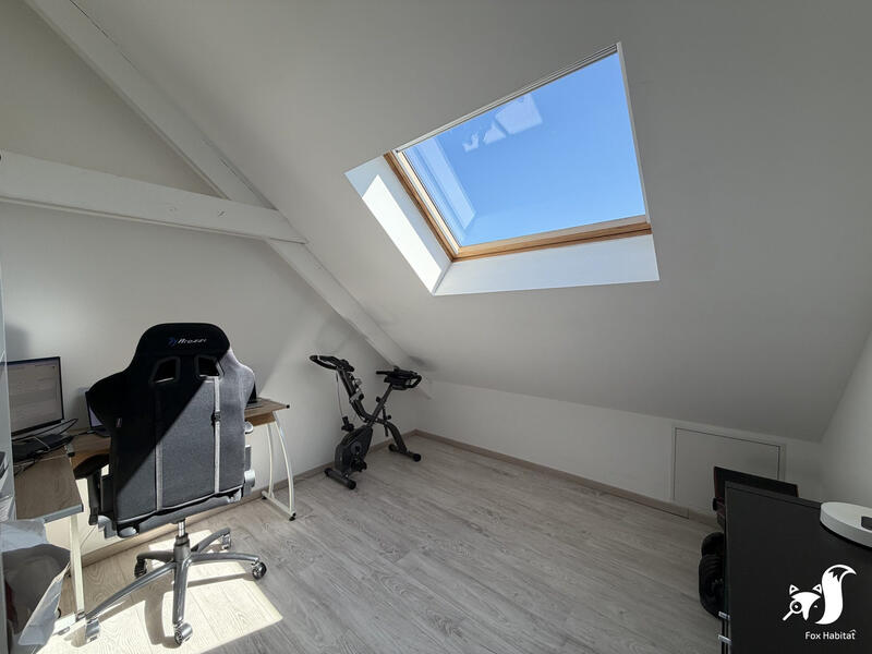 Maison - 177 m² - 6 pièces