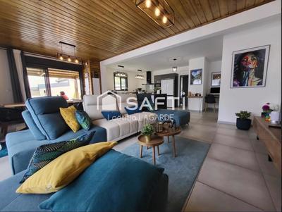 Villa - 195 m² - 5 pièces