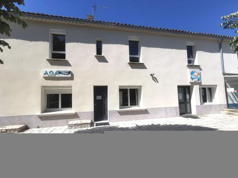 Maison - 347 m² - 18 pièces