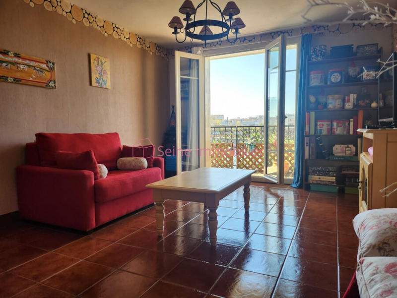 Appartement - 64 m² - 4 pièces