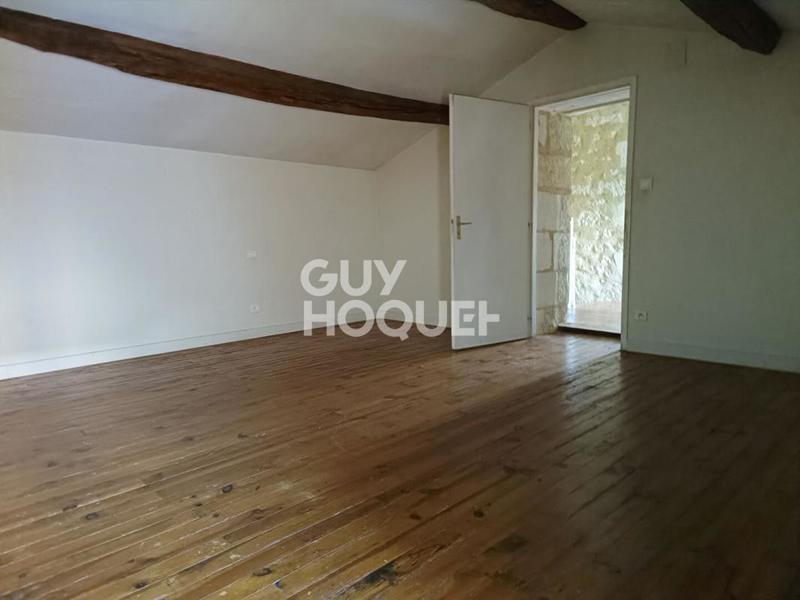 Maison en pierre - 107 m² - 3 pièces