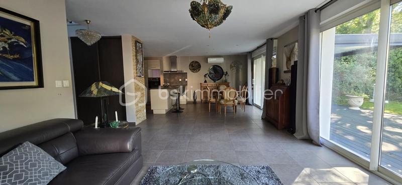 Maison - 115 m² - 6 pièces