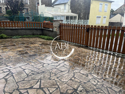 Maison - 105 m² - 4 pièces