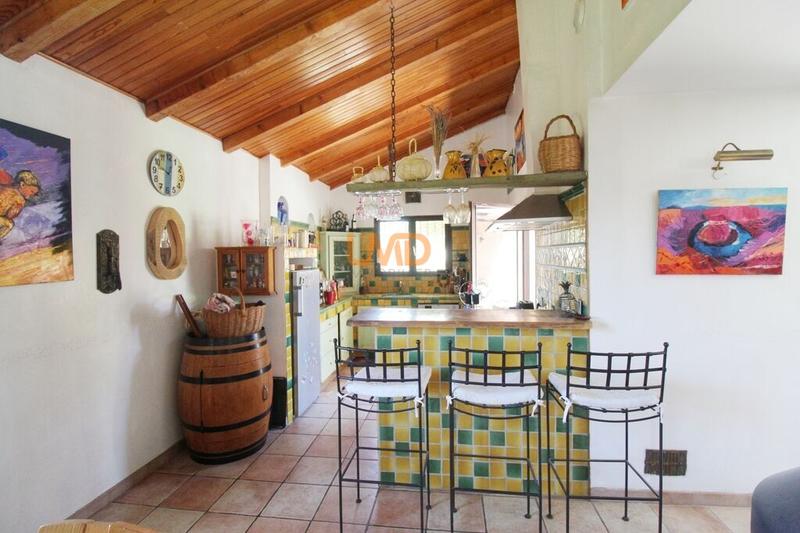 Villa - 137 m² - 5 pièces