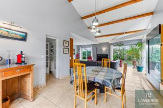 Maison - 176 m² - 6 pièces