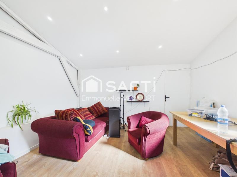 Maison - 250 m² - 11 pièces