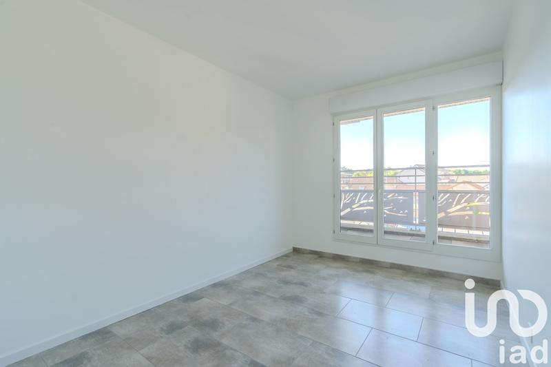 Appartement - 99 m² - 4 pièces