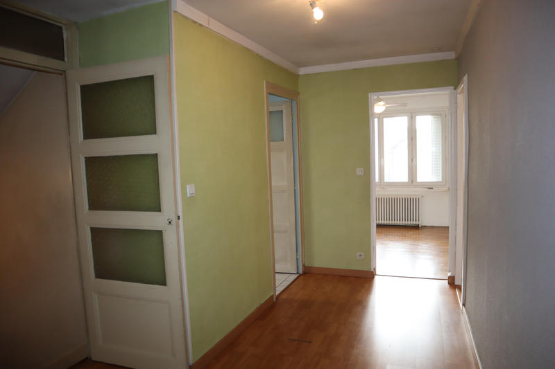 Maison - 146 m² - 8 pièces