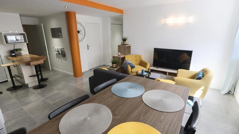 Appartement - 108 m² - 6 pièces