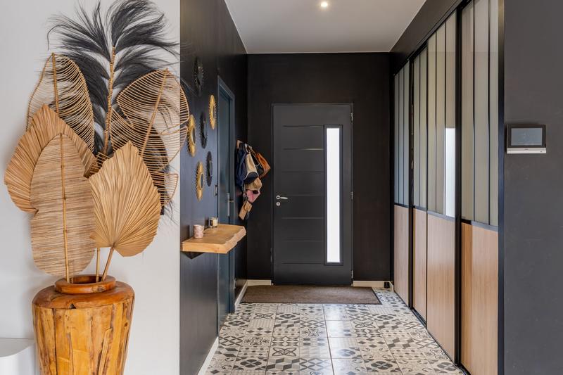 Maison - 210 m² - 6 pièces