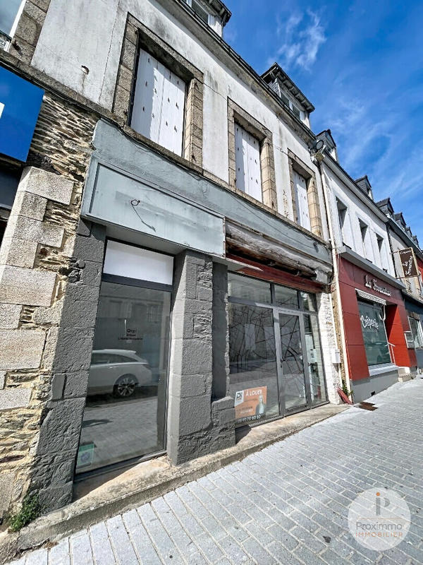 Immeuble - 6 pièces