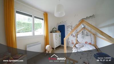 Maison - 95 m² - 4 pièces