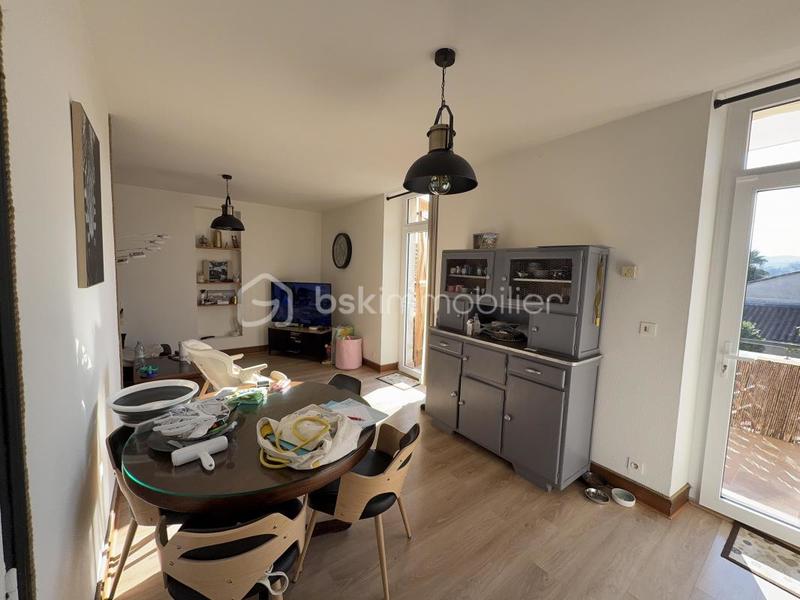 Immeuble - 160 m² - 7 pièces