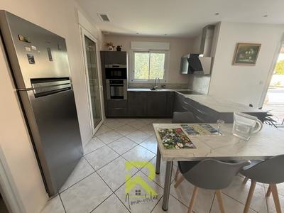 Villa - 160 m² - 6 pièces