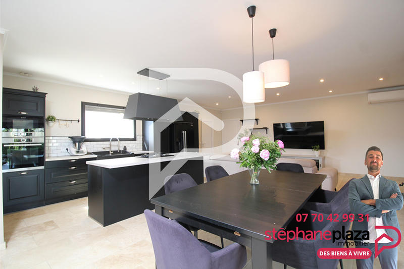 Maison - 120 m² - 4 pièces