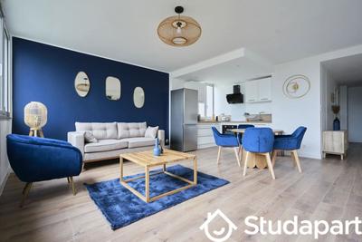 Chambre - 10 m² - 1 pièce