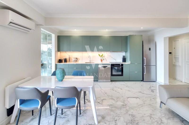 Appartement - 96 m² - 4 pièces