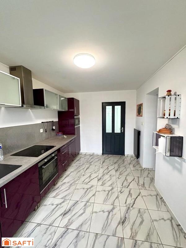 Maison - 135 m² - 7 pièces