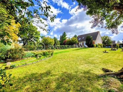 Maison - 113 m² - 7 pièces