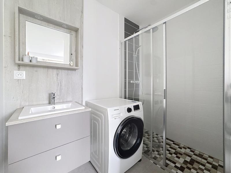 Maison - 180 m² - 7 pièces