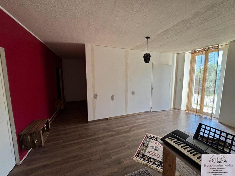 Maison - 153 m² - 8 pièces