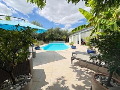 Maison - 175 m² - 6 pièces