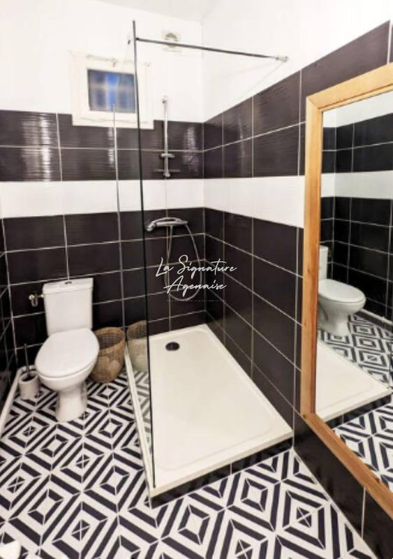 Immeuble - 245 m² - 10 pièces