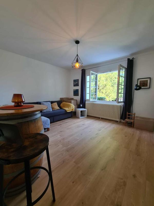 Maison - 170 m² - 8 pièces