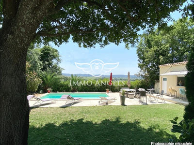 Maison - 147 m² - 5 pièces