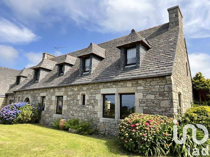 Maison - 167 m² - 7 pièces