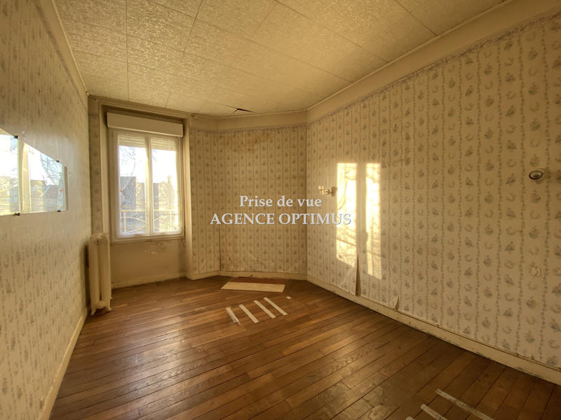 Maison - 101 m² - 5 pièces