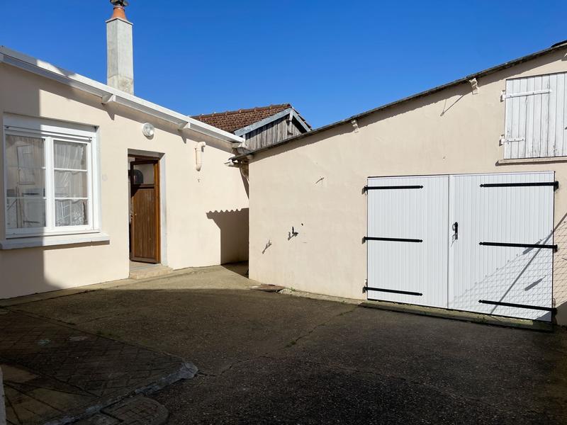 Maison - 86 m² - 5 pièces