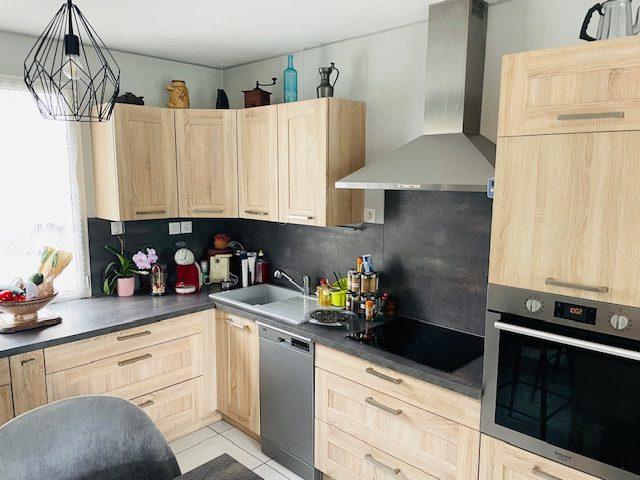 Maison - 85 m² - 6 pièces