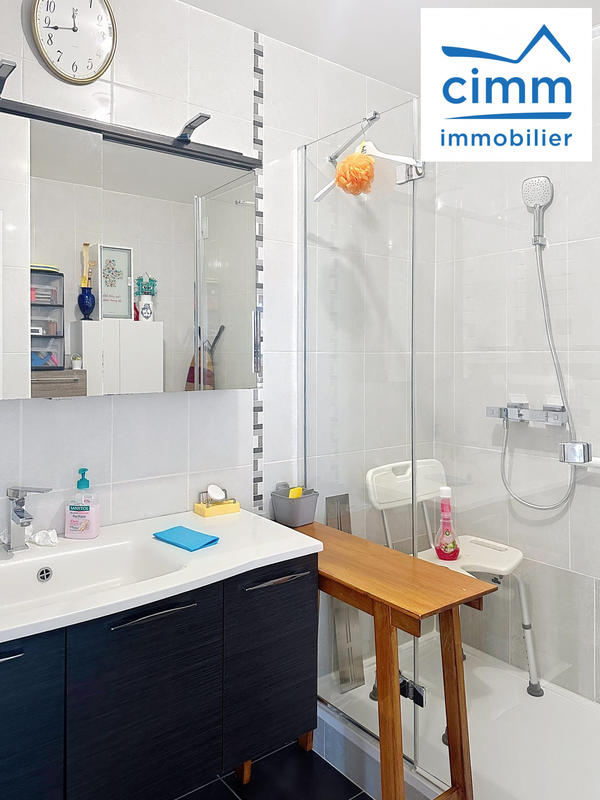 Appartement - 65 m² - 3 pièces