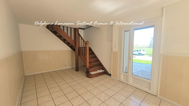 Maison - 240 m² - 12 pièces