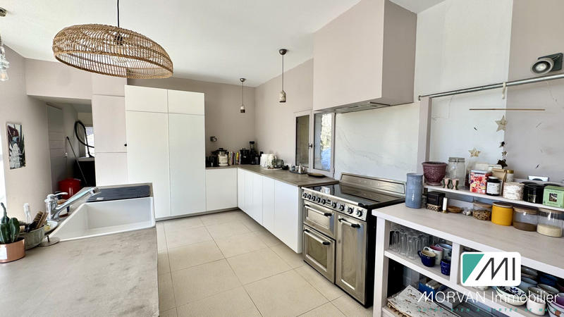 Maison - 190 m² - 7 pièces