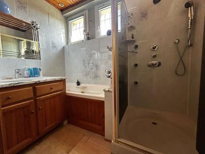 Maison - 158 m² - 9 pièces