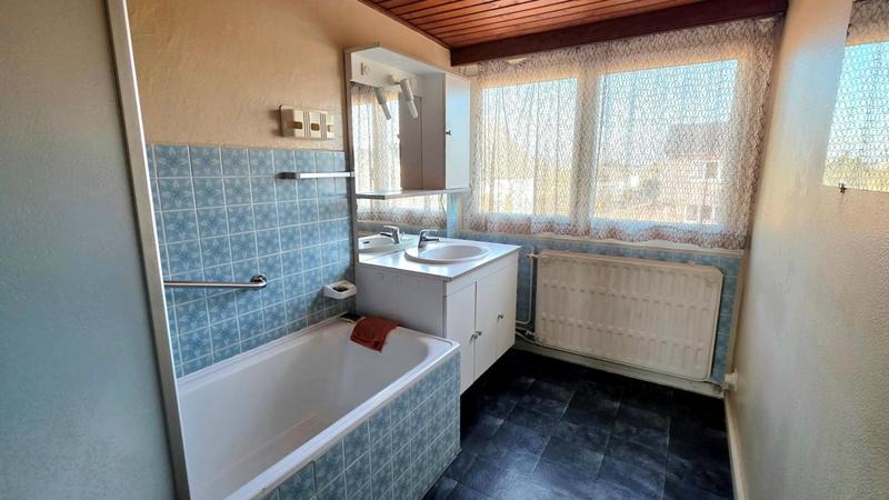 Maison - 83 m² - 4 pièces