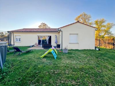 Maison - 119 m² - 5 pièces