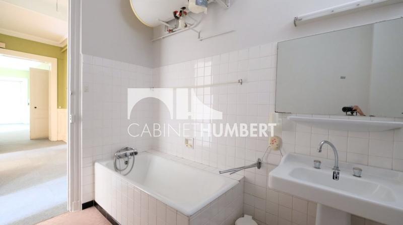 Appartement - 216 m² - 7 pièces