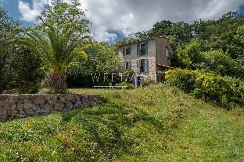 Villa - 200 m² - 5 pièces